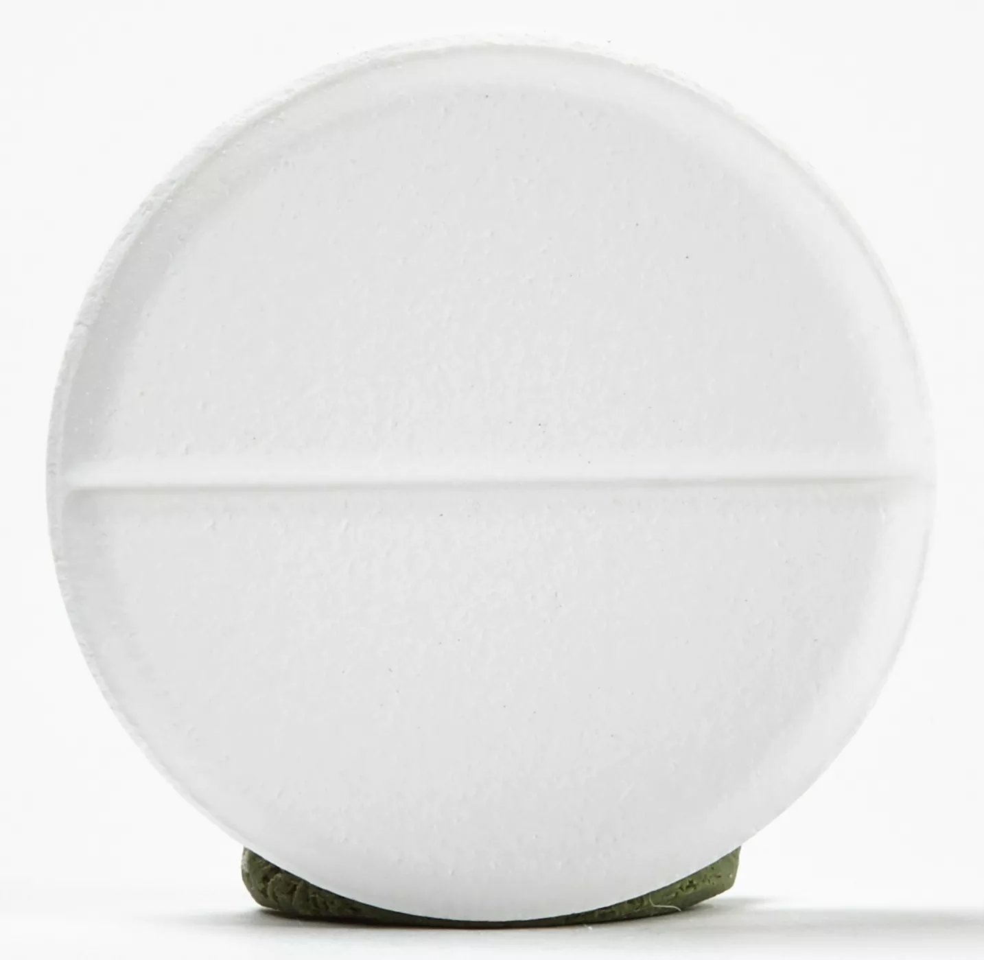 3M™ C. Diff Solution Tablets, Gallon Size, 140 Tablet Container, 2/Case (Case of 2) SKU 7100141032