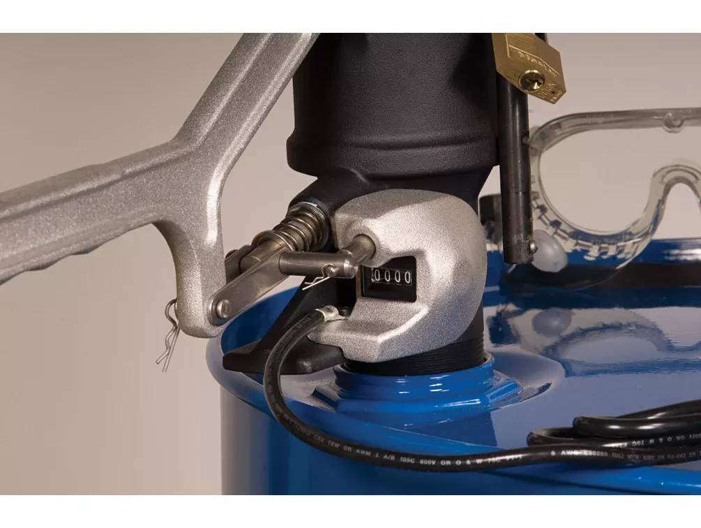 Justrite Aerosolv Super System W/Counter For Recycling Aerosol Cans - Padlock/Key - Filter - Wire - And Goggles - 28230