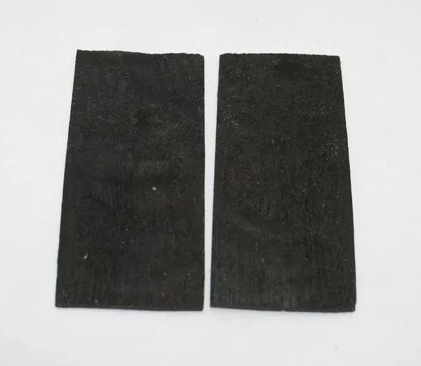 NB602SO34 WildebeestHorn Scales (Medium-Large)